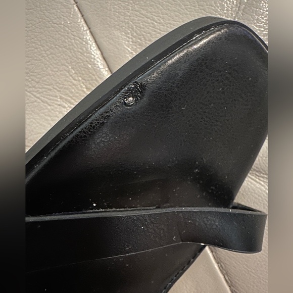 BCBG Generation black strappy heels size 7.5 - Picture 5 of 5